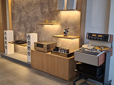 KEF