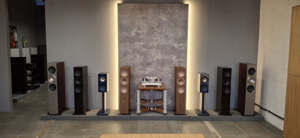 KEF (4).jpg